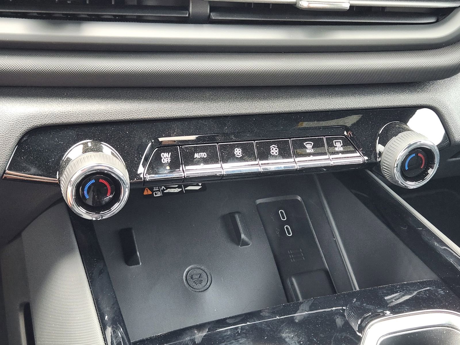 New 2026 Chevrolet Silverado EV LT AWD/4WD image 19