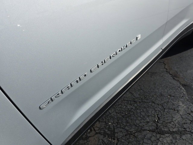 Used 2024 Jeep Grand Cherokee L Limited w/ Luxury Tech Group II image 68