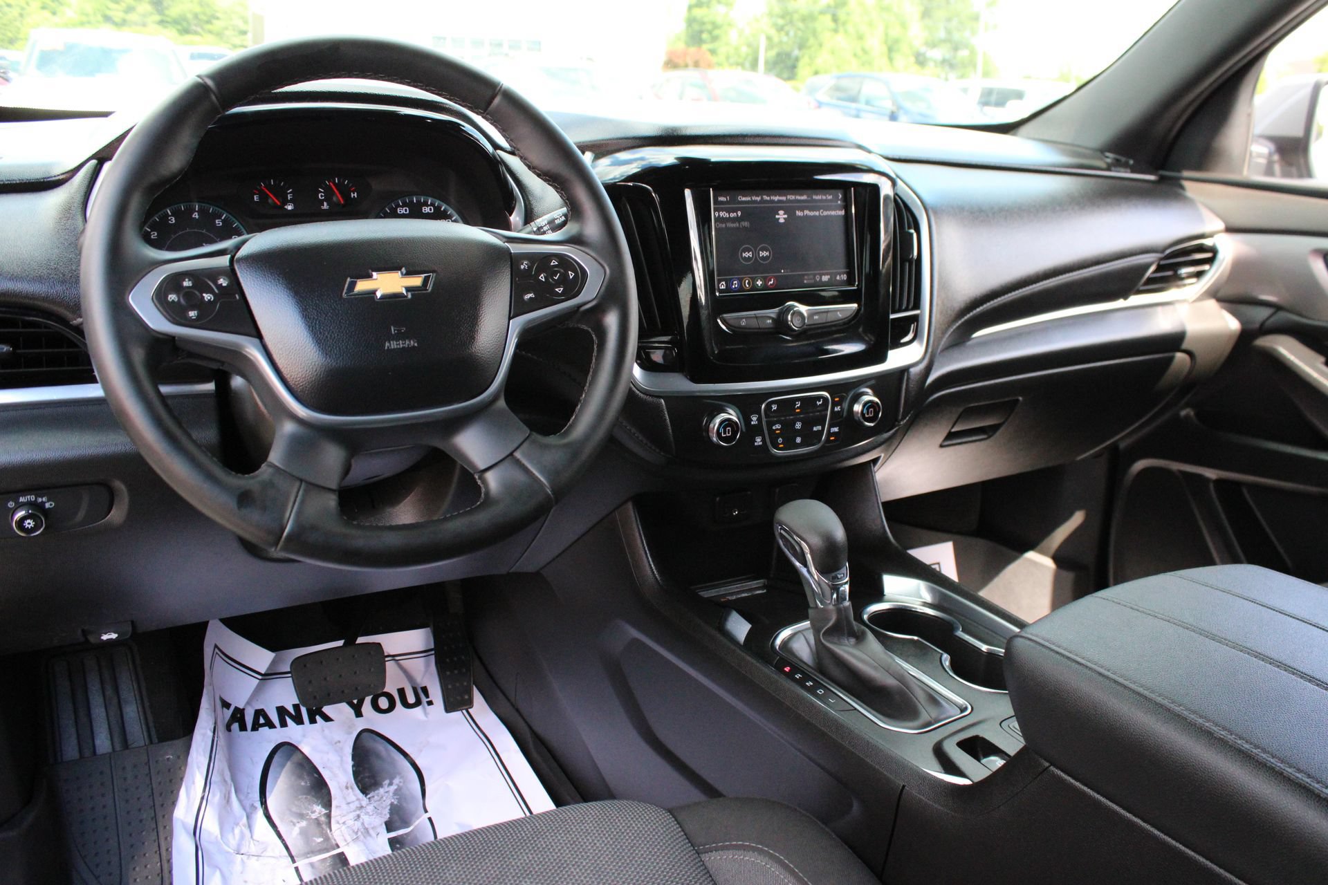 Used 2023 Chevrolet Traverse LT FWD image 21