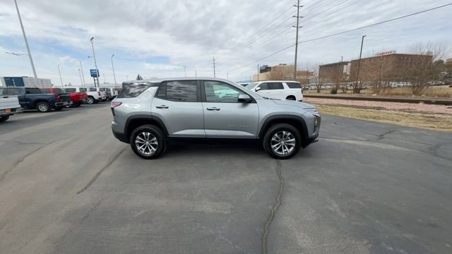 Used 2025 Chevrolet Equinox LT image 9