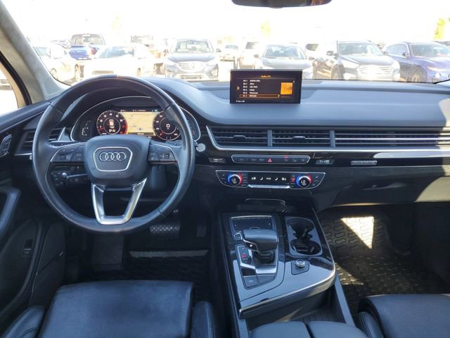 Used 2018 Audi Q7 3.0T Prestige AWD/4WD image 38