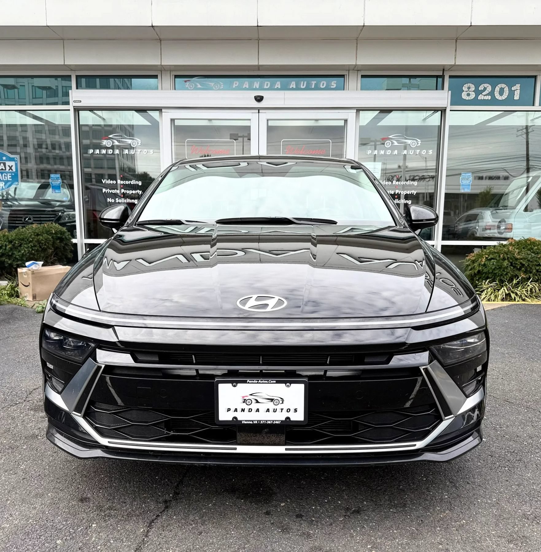 Used 2024 Hyundai Sonata SEL FWD image 2
