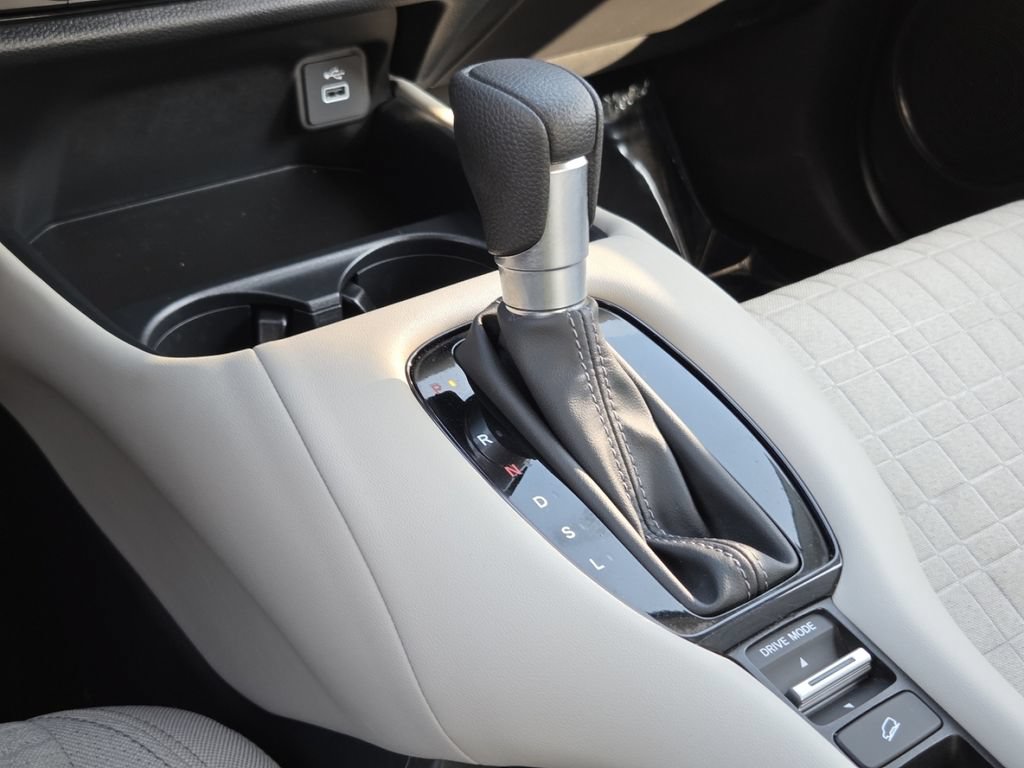 Certified 2024 Honda HR-V LX image 30