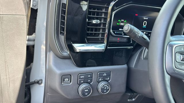 Used 2024 Chevrolet Silverado 1500 LT Trail Boss w/ Convenience Package II image 20