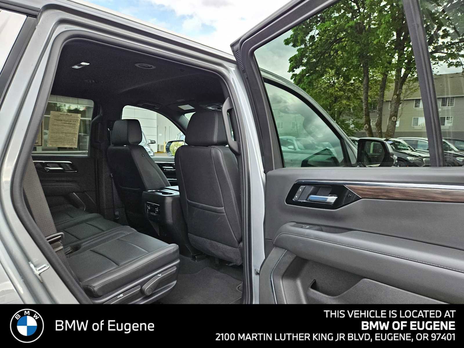 Used 2025 Chevrolet Tahoe LT image 14