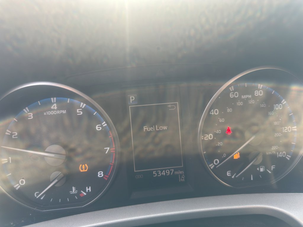 Used 2018 Toyota RAV4 XLE image 9