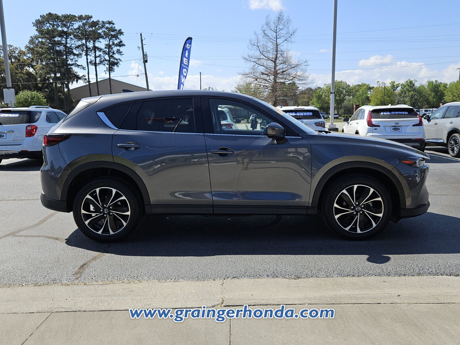 Used 2023 MAZDA CX-5 AWD 2.5 S w/ Premium Plus Pkg image 6