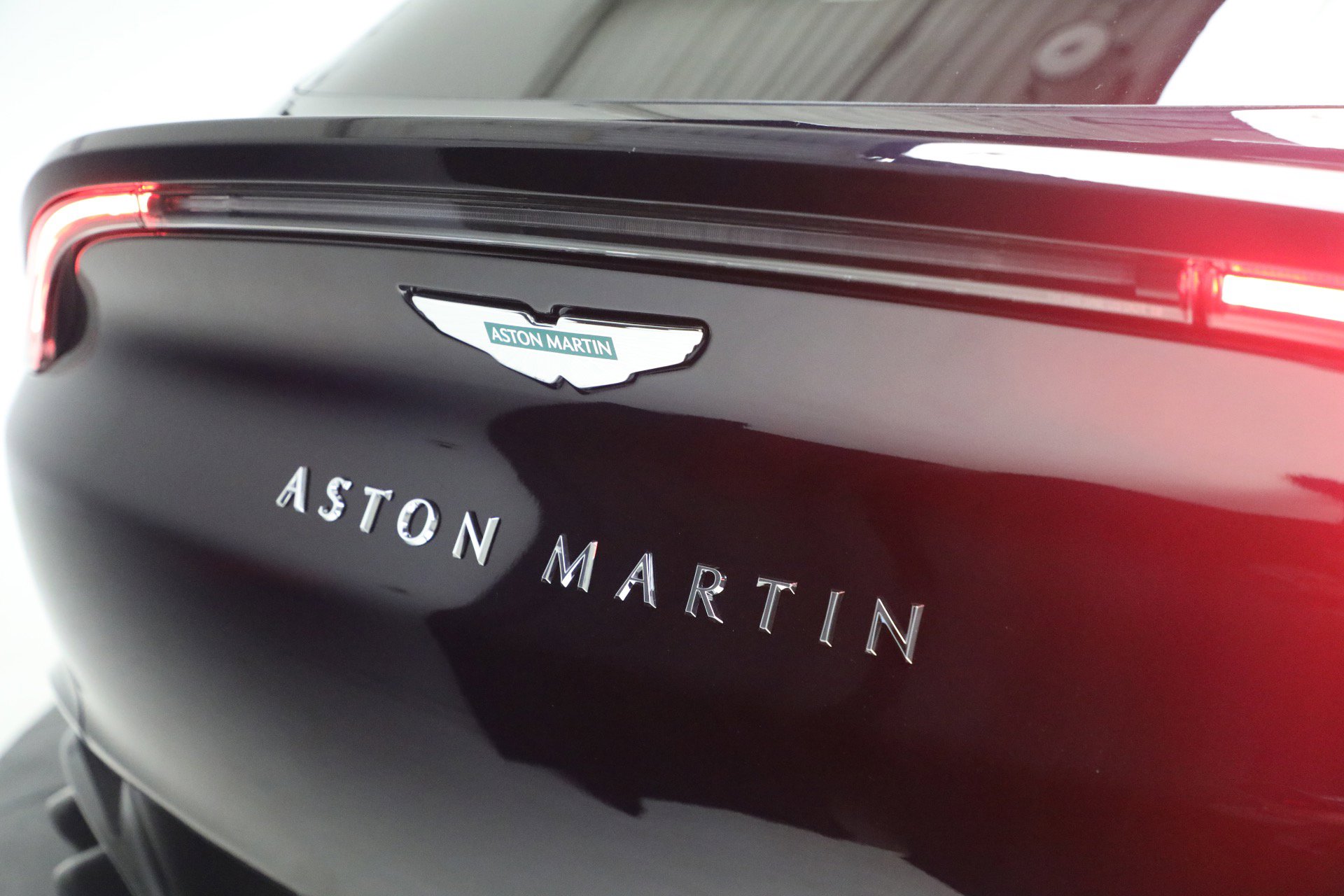New 2026 Aston Martin DBX 707 image 41