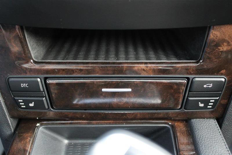 Used 2008 BMW 528xi Sedan image 21