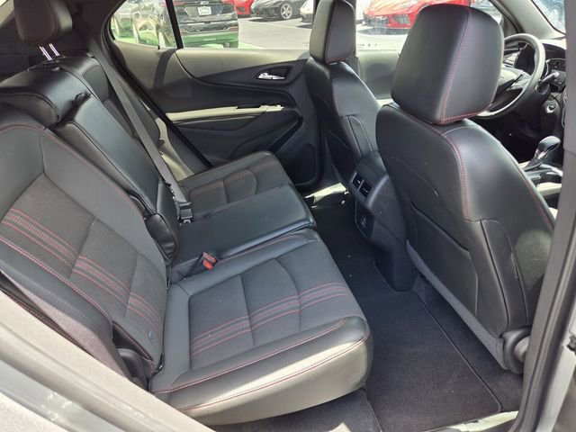 Used 2023 Chevrolet Equinox RS FWD image 16