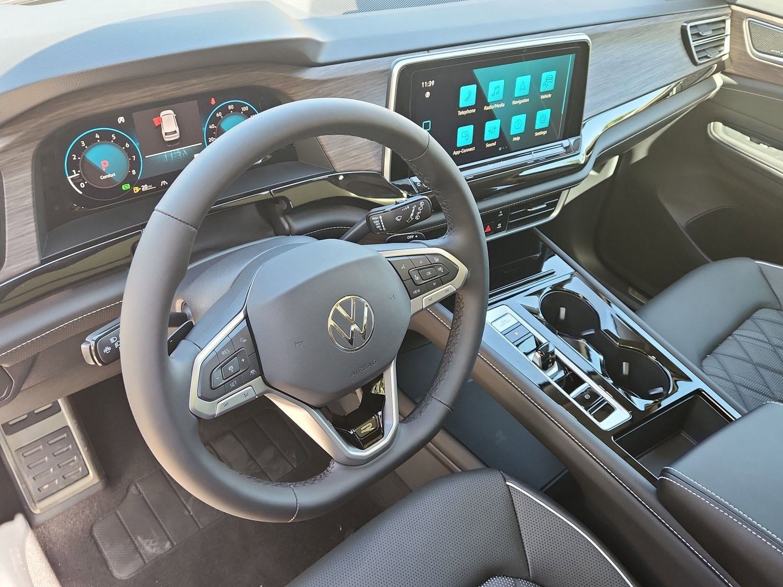 New 2026 Volkswagen Atlas SEL Premium R-Line image 10