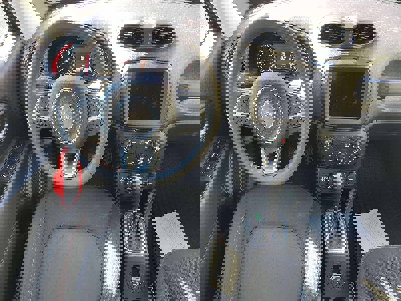 Used 2023 Jeep Renegade Trailhawk image 13