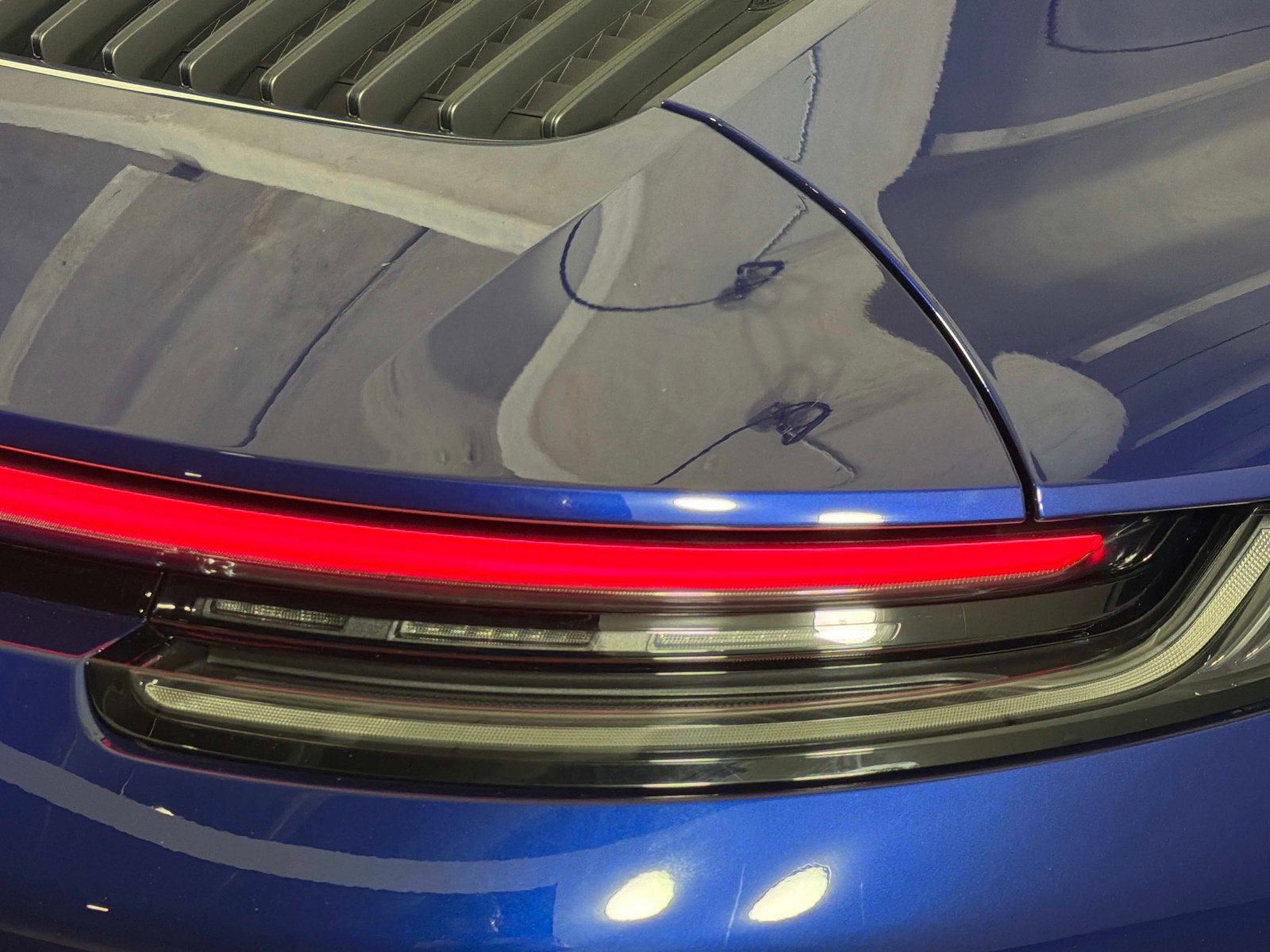 Used 2024 Porsche 911 Carrera 4 GTS AWD/4WD image 18
