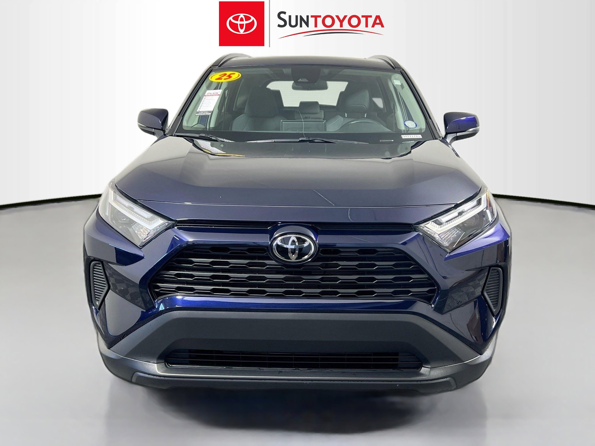Used 2025 Toyota RAV4 XLE w/ Convenience Package image 10