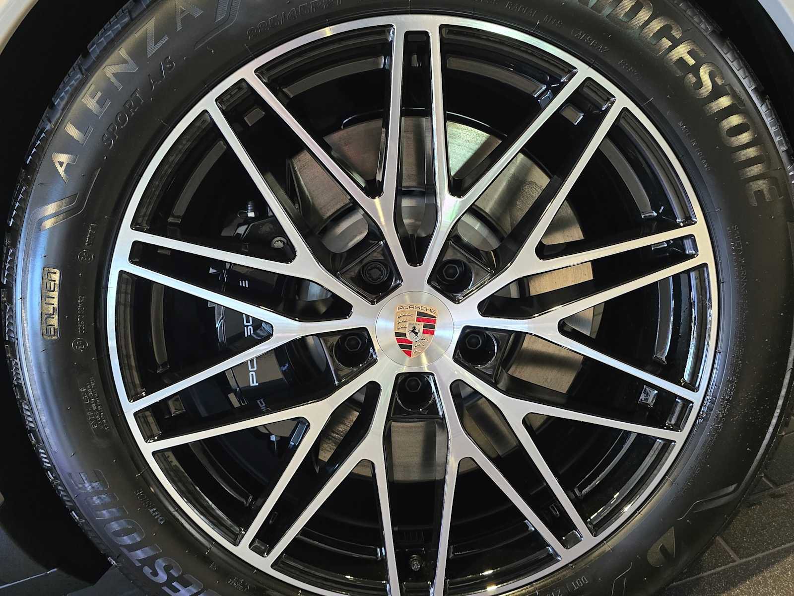 New 2026 Porsche Cayenne S image 11