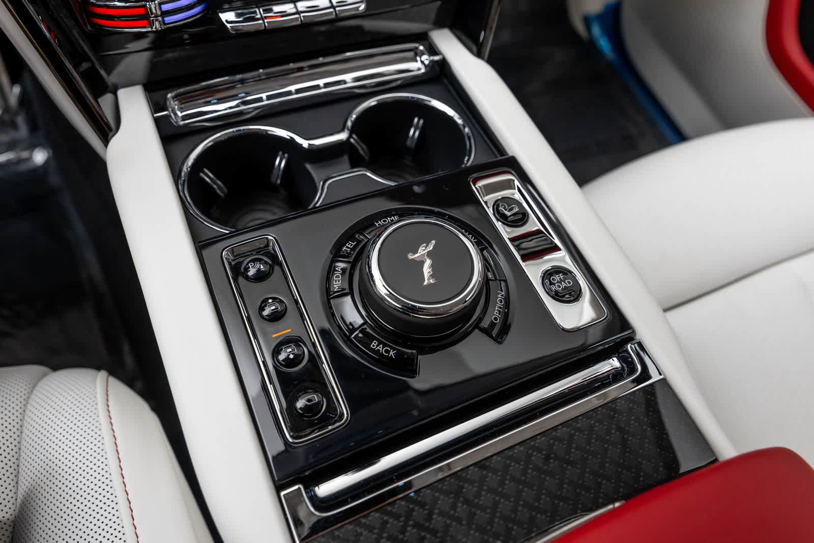 New 2027 Rolls-Royce Cullinan Black Badge AWD/4WD image 41