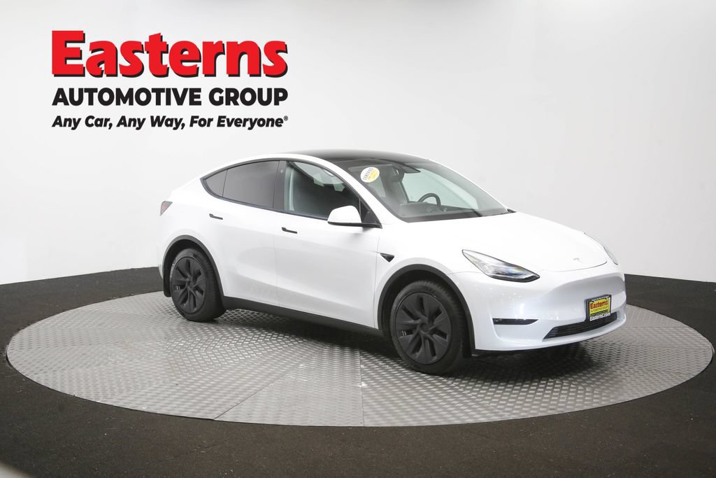 Used 2021 Tesla Model Y Long Range AWD/4WD image 44