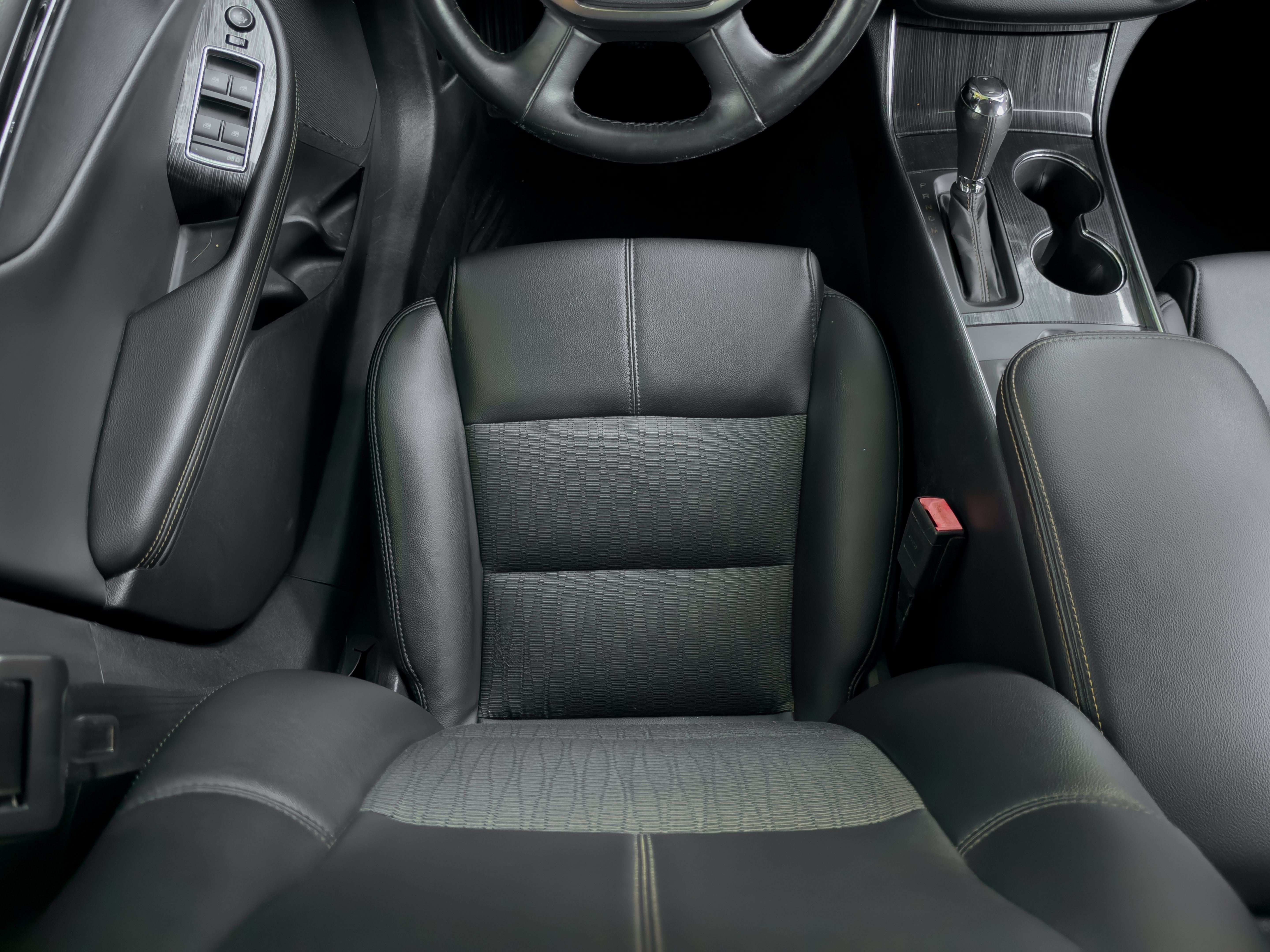 Used 2018 Chevrolet Impala LT FWD image 60