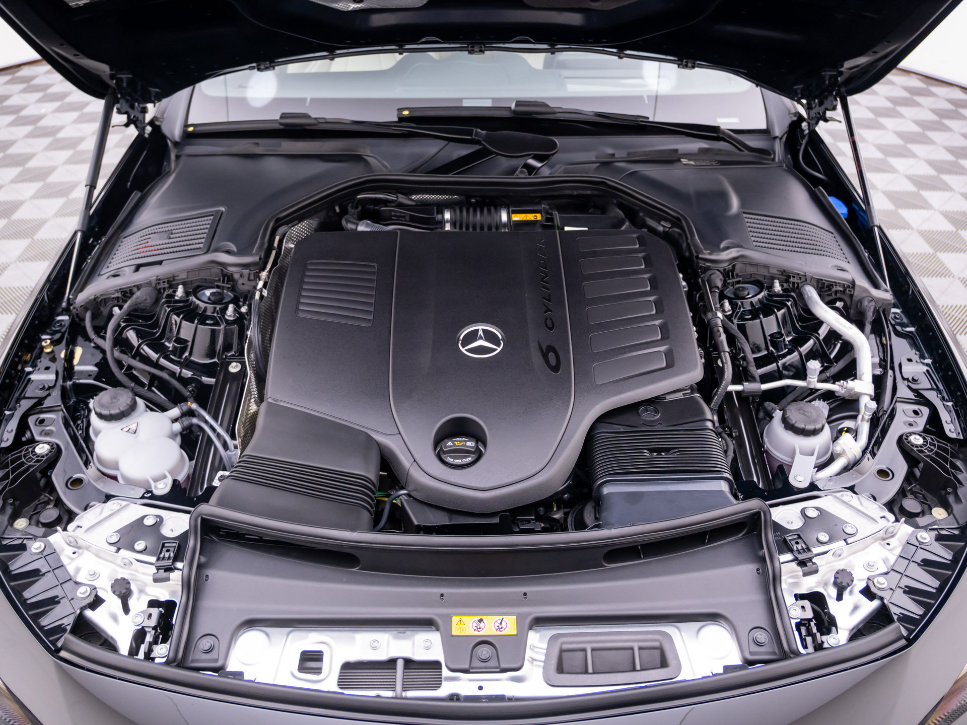 New 2027 Mercedes-Benz CLE 450 4MATIC Cabriolet image 31