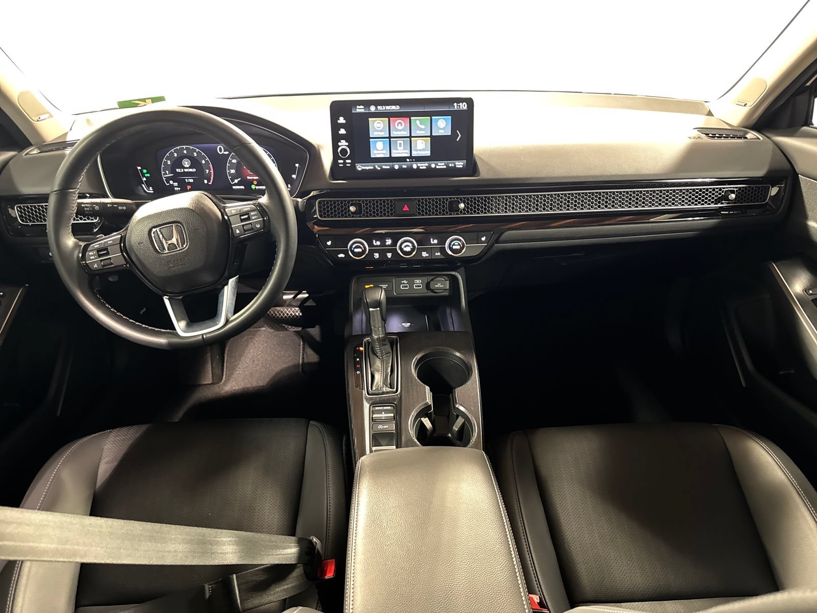 Used 2024 Honda Civic Touring image 10