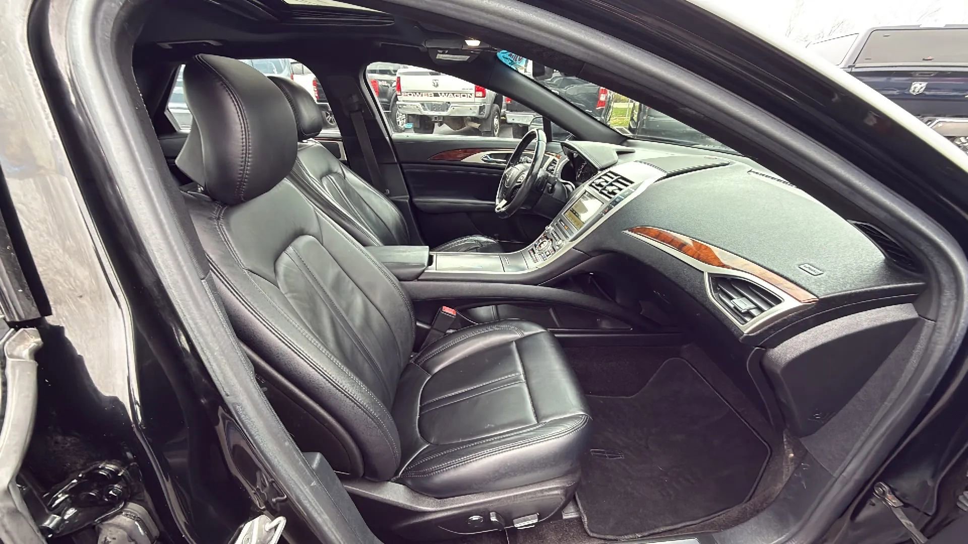 Used 2017 Lincoln MKZ Select w/ Select Plus Package image 17