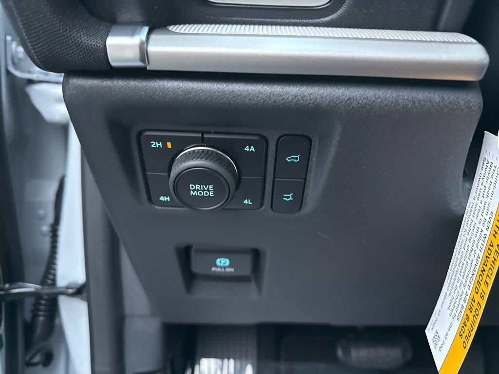 New 2025 Ford Expedition Active image 29