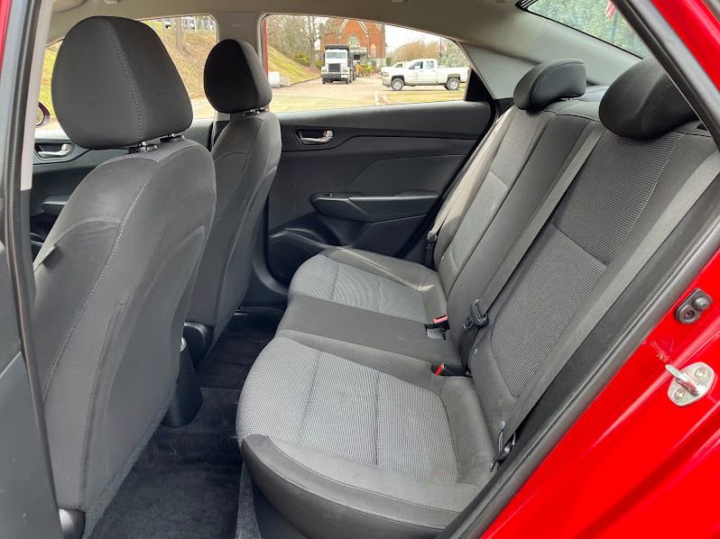 Used 2019 Hyundai Accent SE image 39