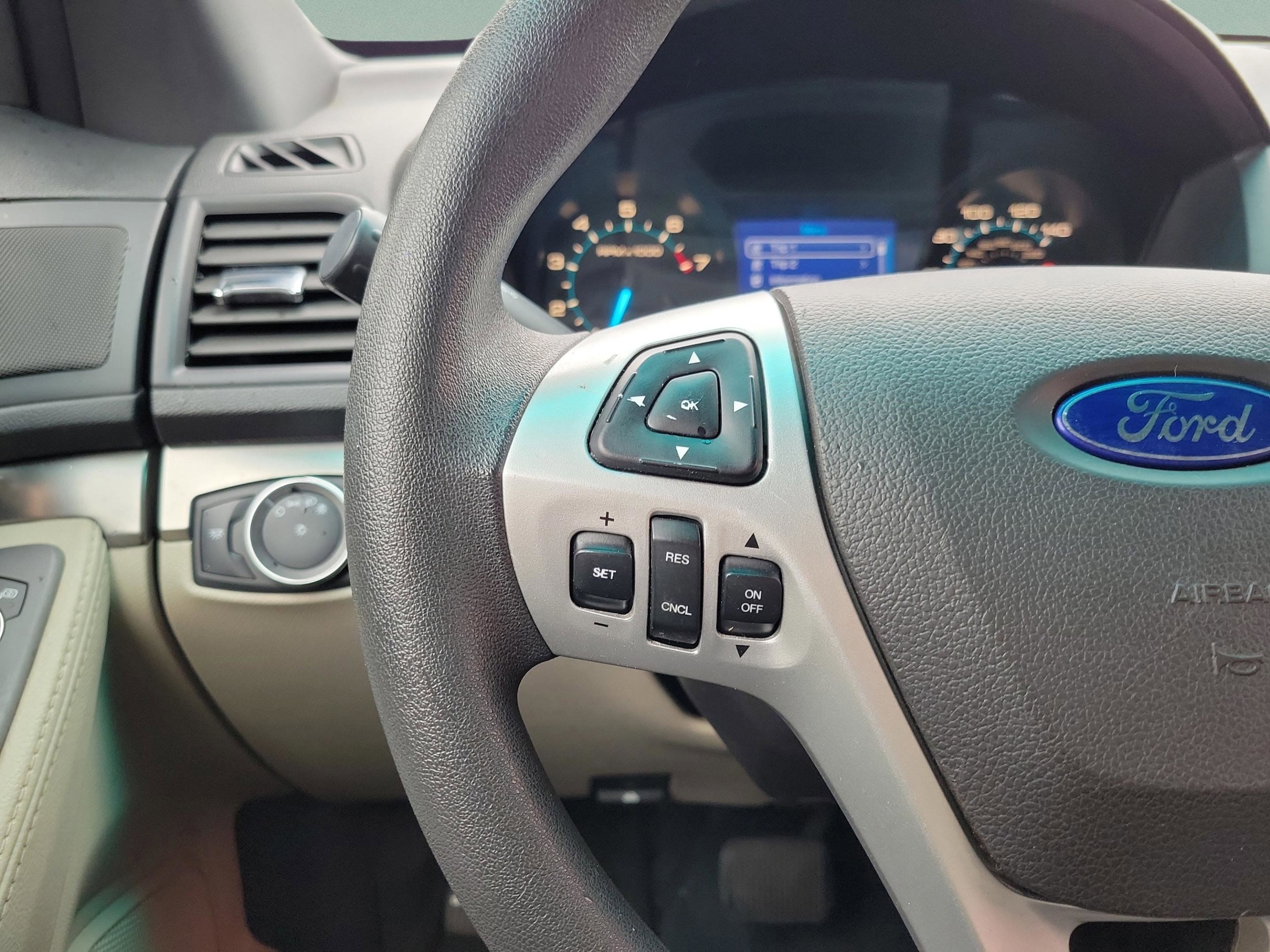 Used 2014 Ford Explorer FWD image 13