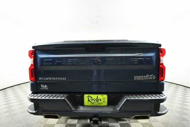 Used 2024 Chevrolet Silverado 1500 High Country w/ Technology Package image 12