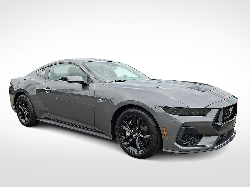 Used 2025 Ford Mustang GT RWD image 1