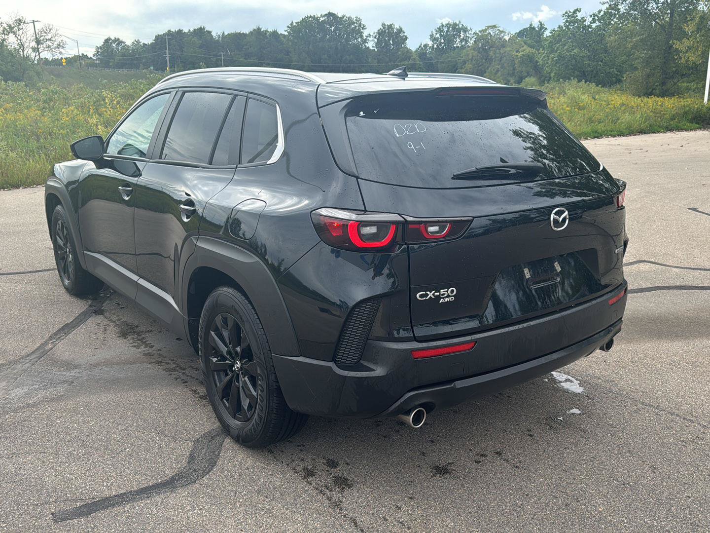 Used 2025 MAZDA CX-50 AWD 2.5 S w/ Premium Package image 3