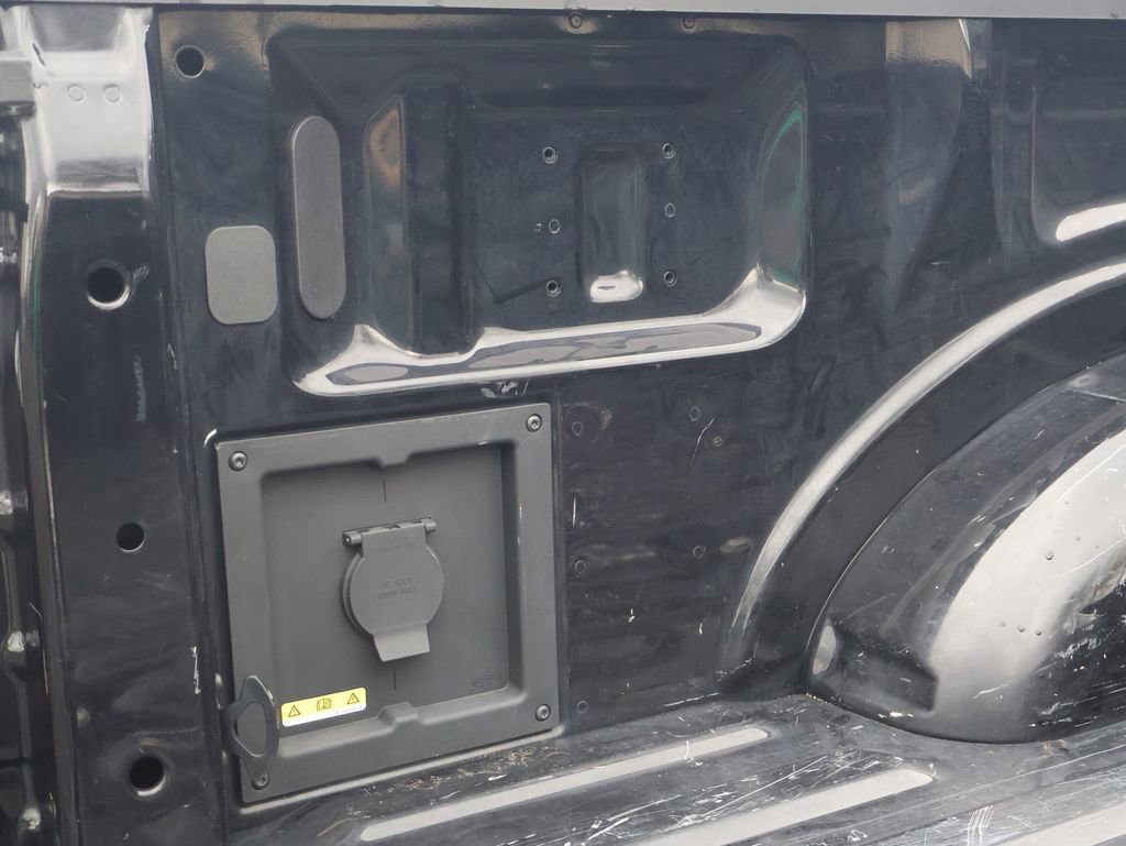 Used 2022 Ford F150 Lariat w/ Equipment Group 501A Mid image 36