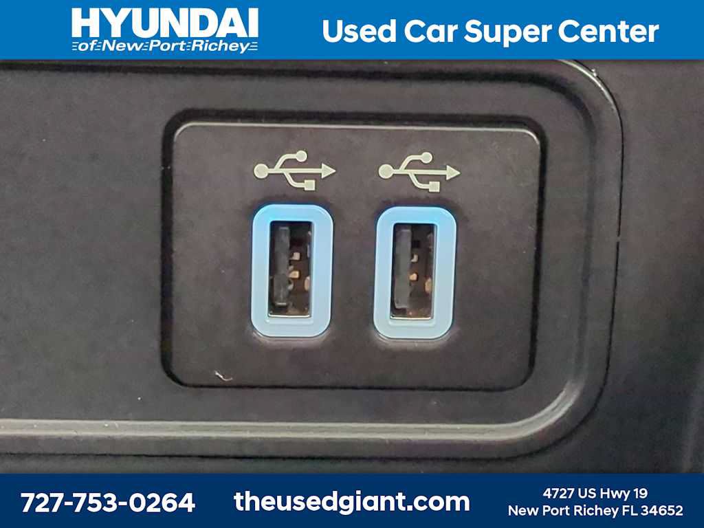 Used 2021 Ford EcoSport Titanium FWD image 24