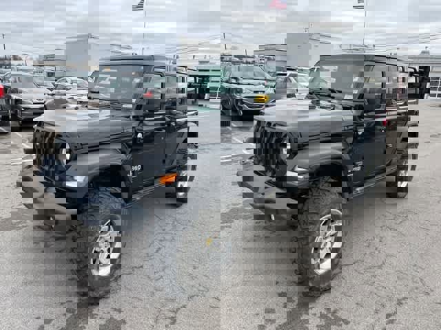 Used 2020 Jeep Wrangler Unlimited Sport S image 2