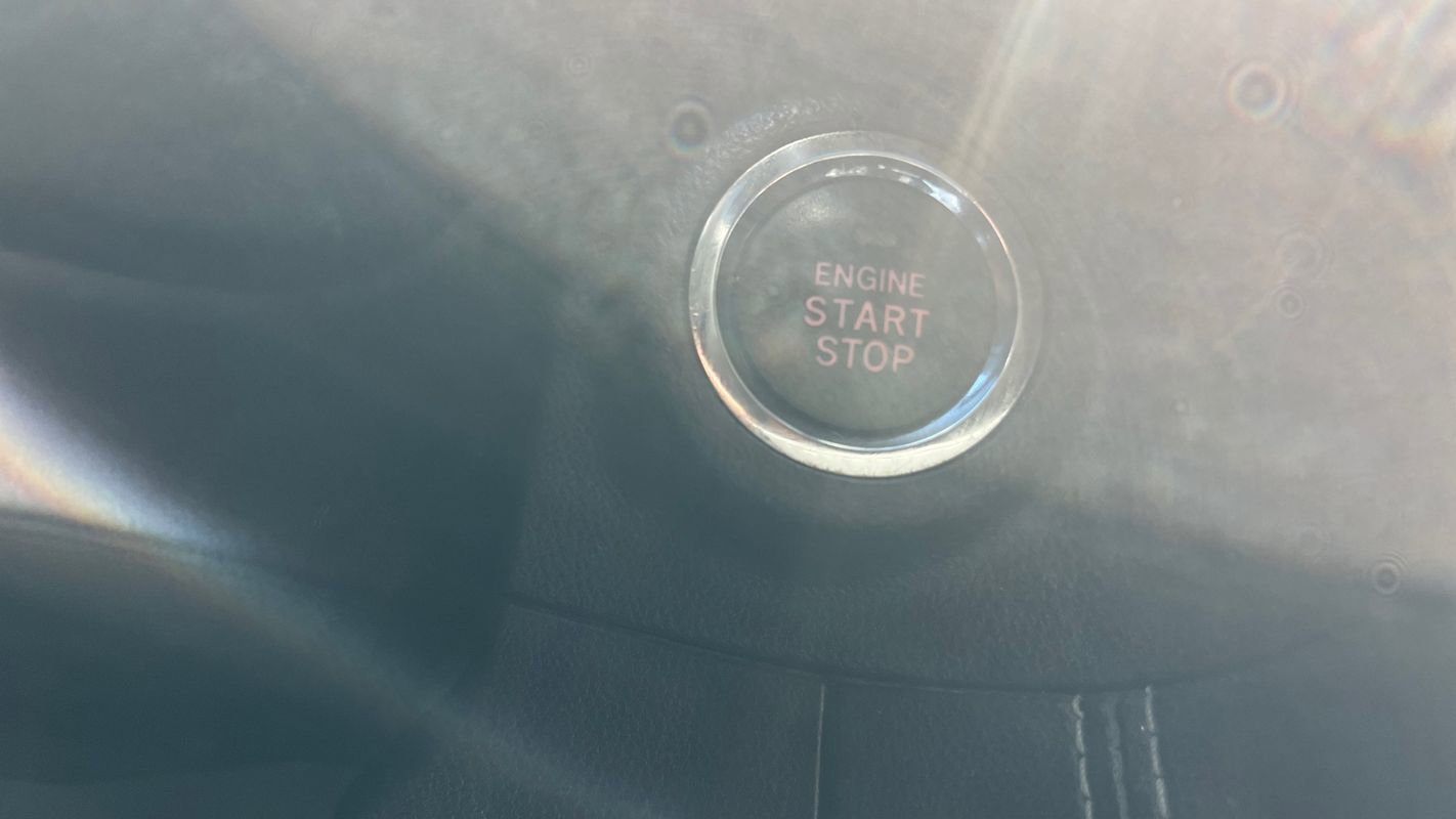 Used 2018 Subaru Impreza 2.0i Limited image 18