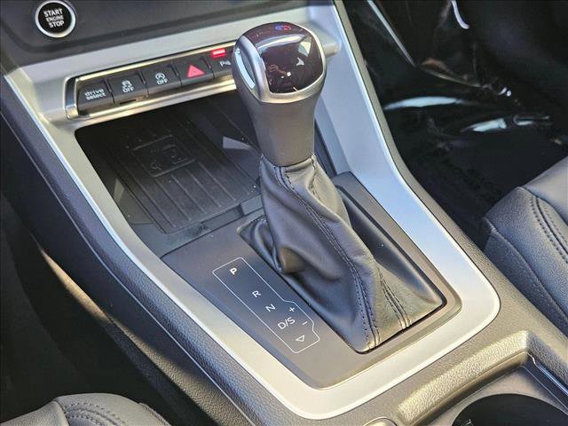 Used 2023 Audi Q3 2.0T Premium Plus w/ Premium Plus Package image 12
