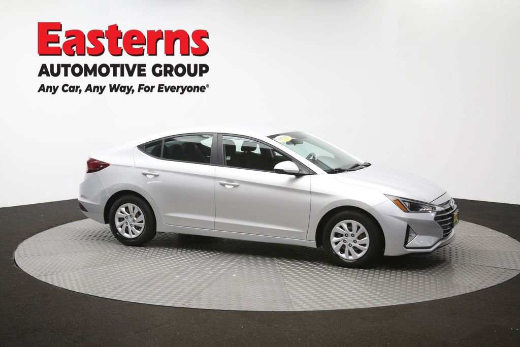 Used 2019 Hyundai Elantra SE w/ Cargo Package FWD image 46