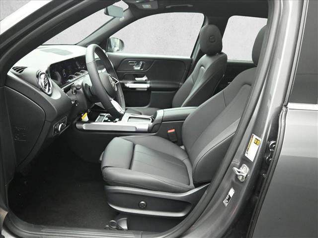 New 2026 Mercedes-Benz GLB 250 4MATIC image 9