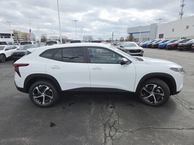 New 2026 Chevrolet Trax RS w/ Driver Confidence Package FWD image 15