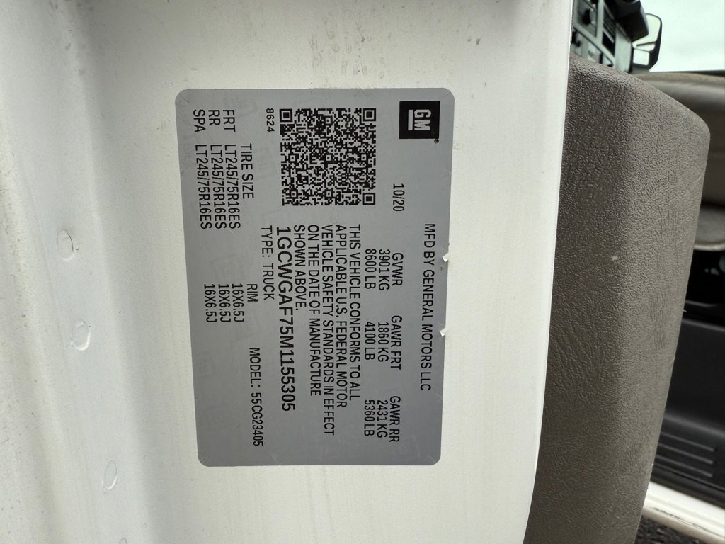 Used 2021 Chevrolet Express 2500 w/ Driver Convenience Package image 44