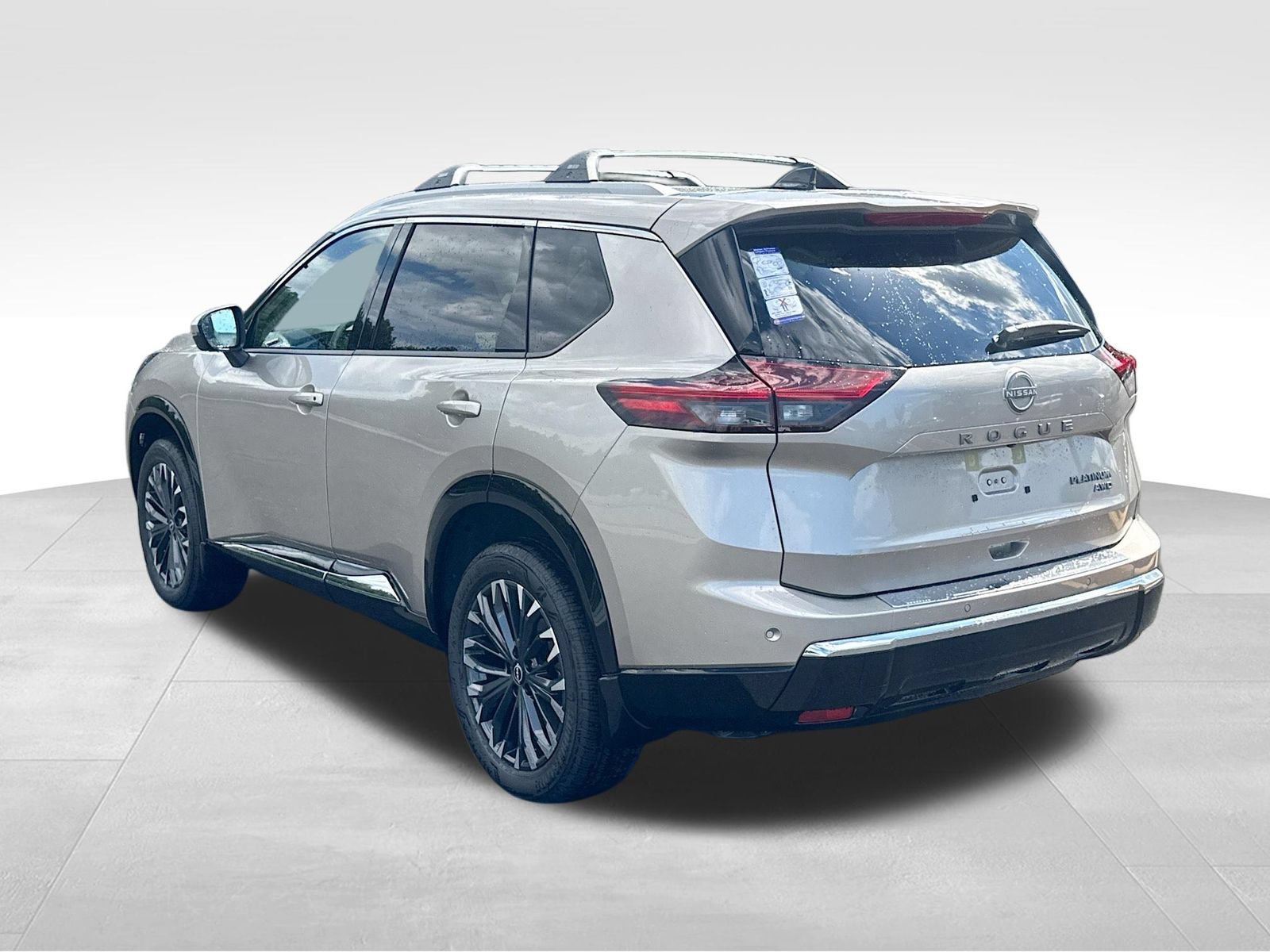 New 2026 Nissan Rogue Platinum AWD/4WD image 5