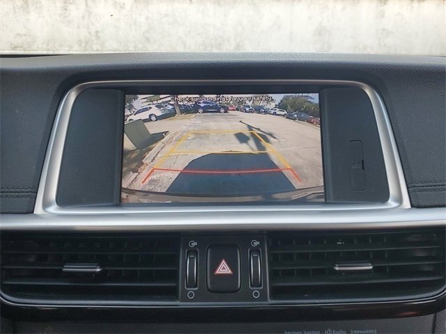 Used 2019 Kia Optima SX image 8