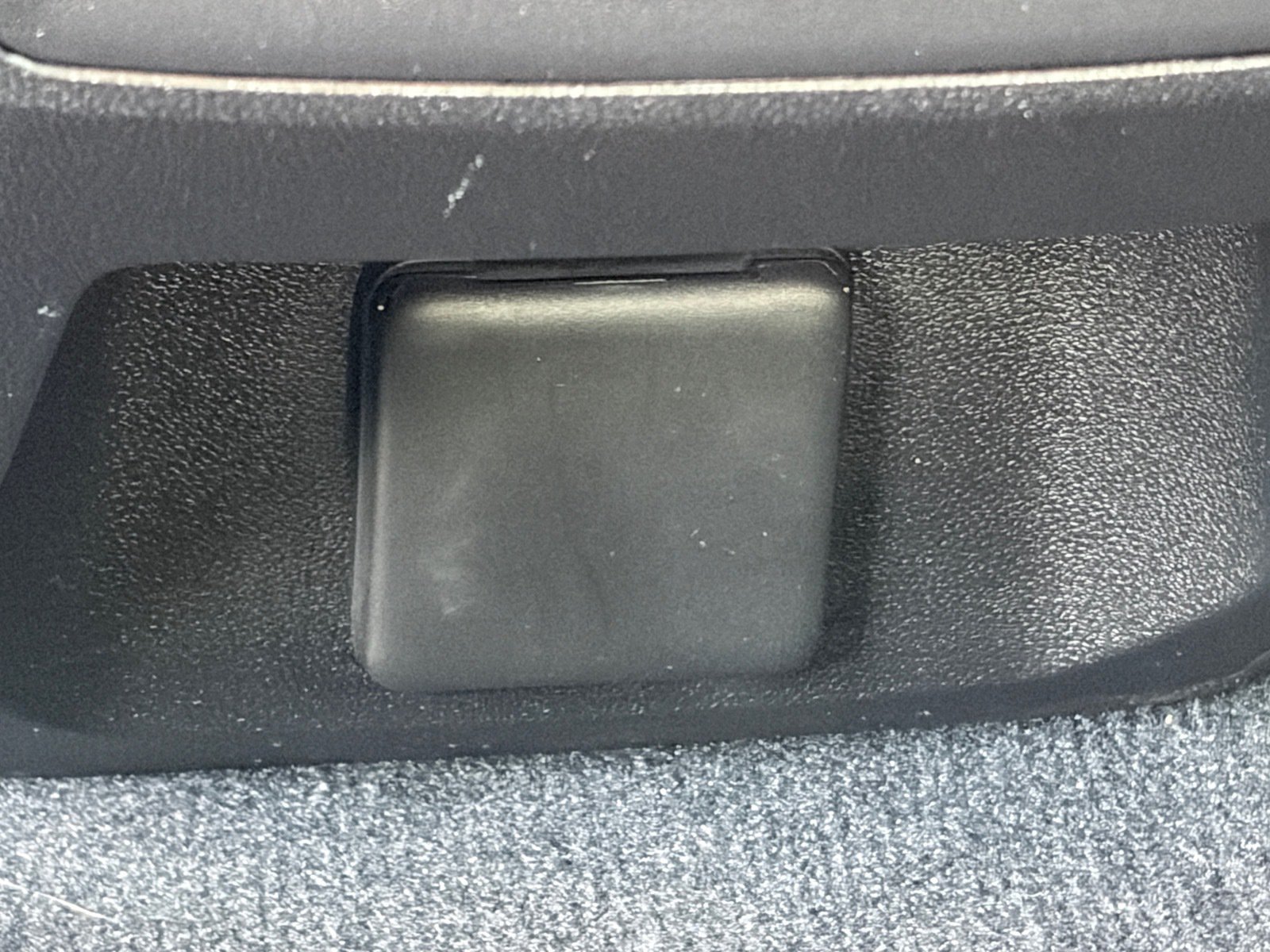 Used 2025 Chevrolet Colorado W/T w/ WT Convenience Package II RWD image 16