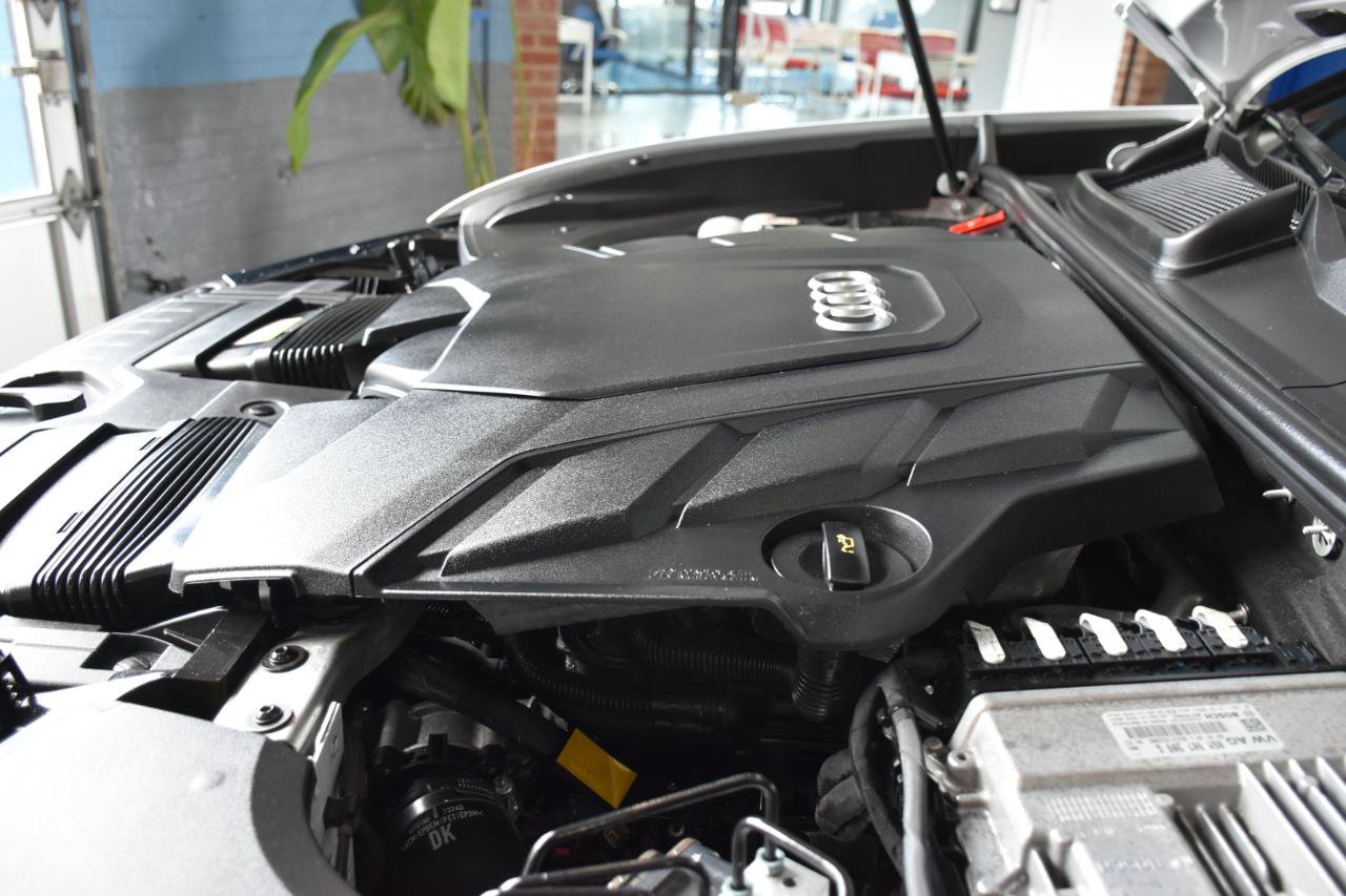 Used 2021 Audi Q8 Premium Plus AWD/4WD image 26