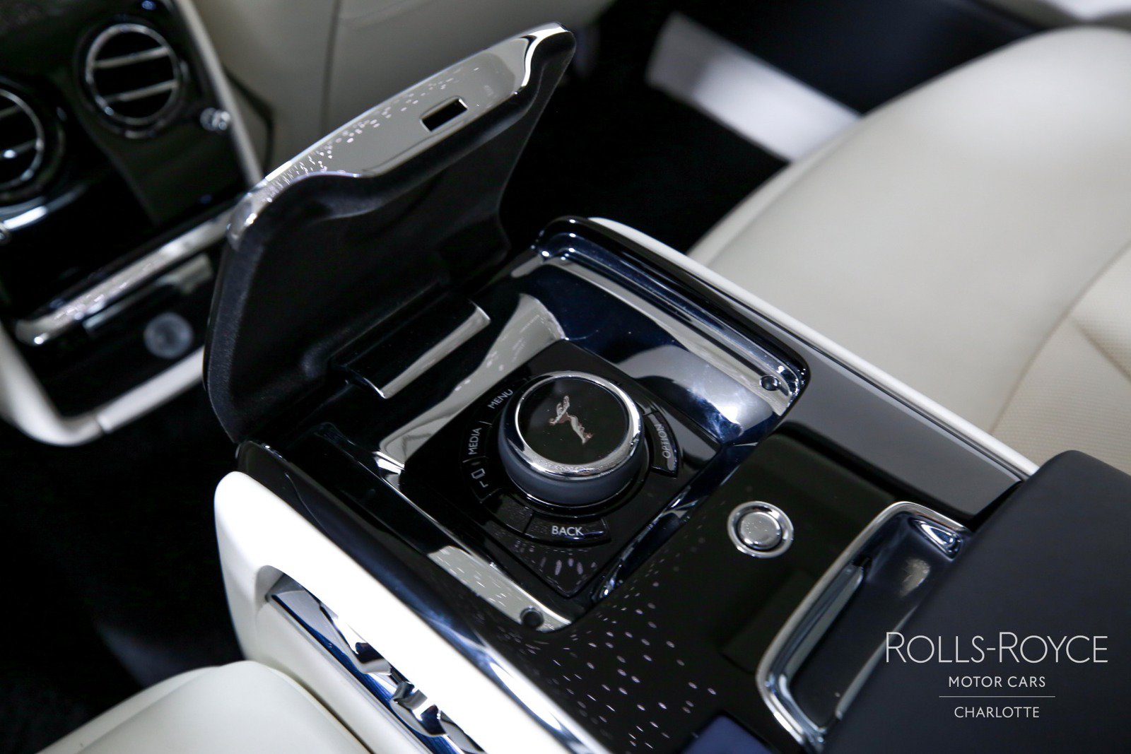 Certified 2024 Rolls-Royce Phantom Sedan RWD image 24