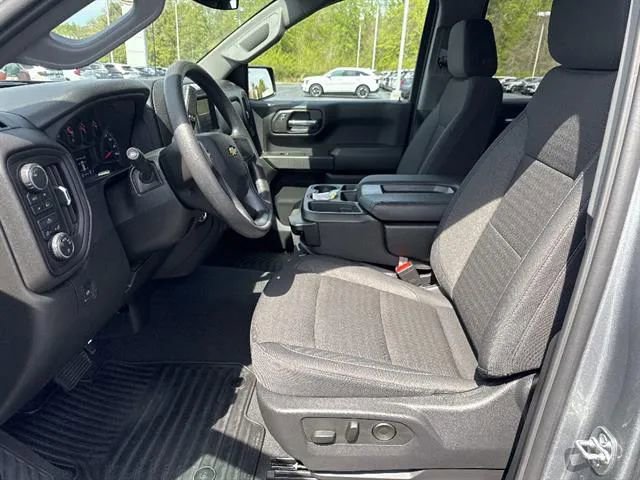 Used 2026 Chevrolet Silverado 1500 Custom AWD/4WD image 7