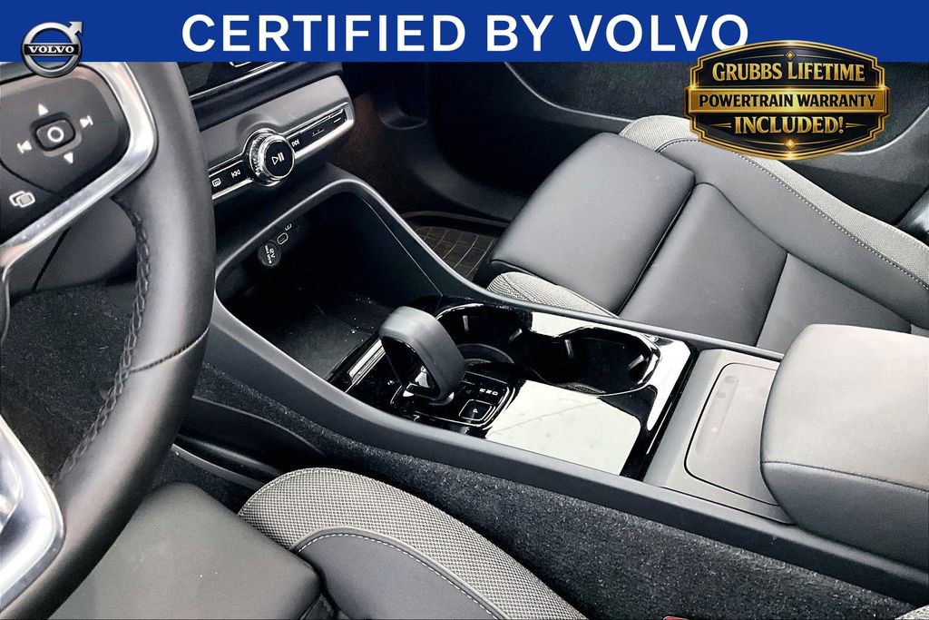 Used 2023 Volvo C40 P8 Recharge Plus AWD/4WD image 17