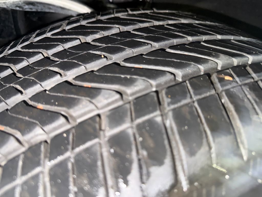 Used 2023 Chevrolet Tahoe Premier image 35