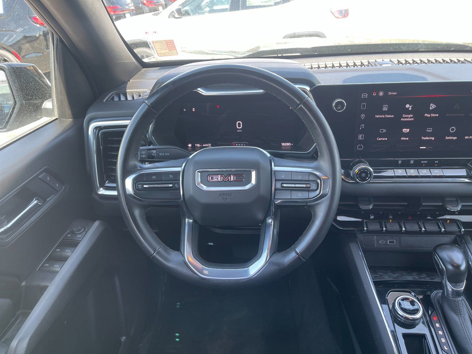 Used 2025 GMC Canyon Elevation image 16