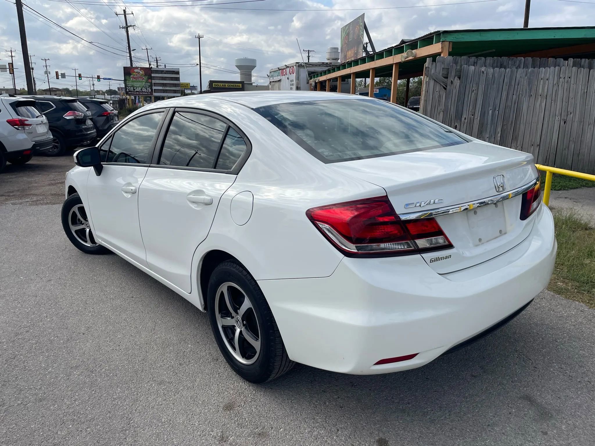 Used 2015 Honda Civic SE image 4